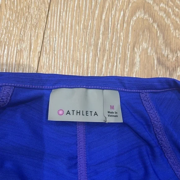 Athleta Purple Top - Picture 2 of 6